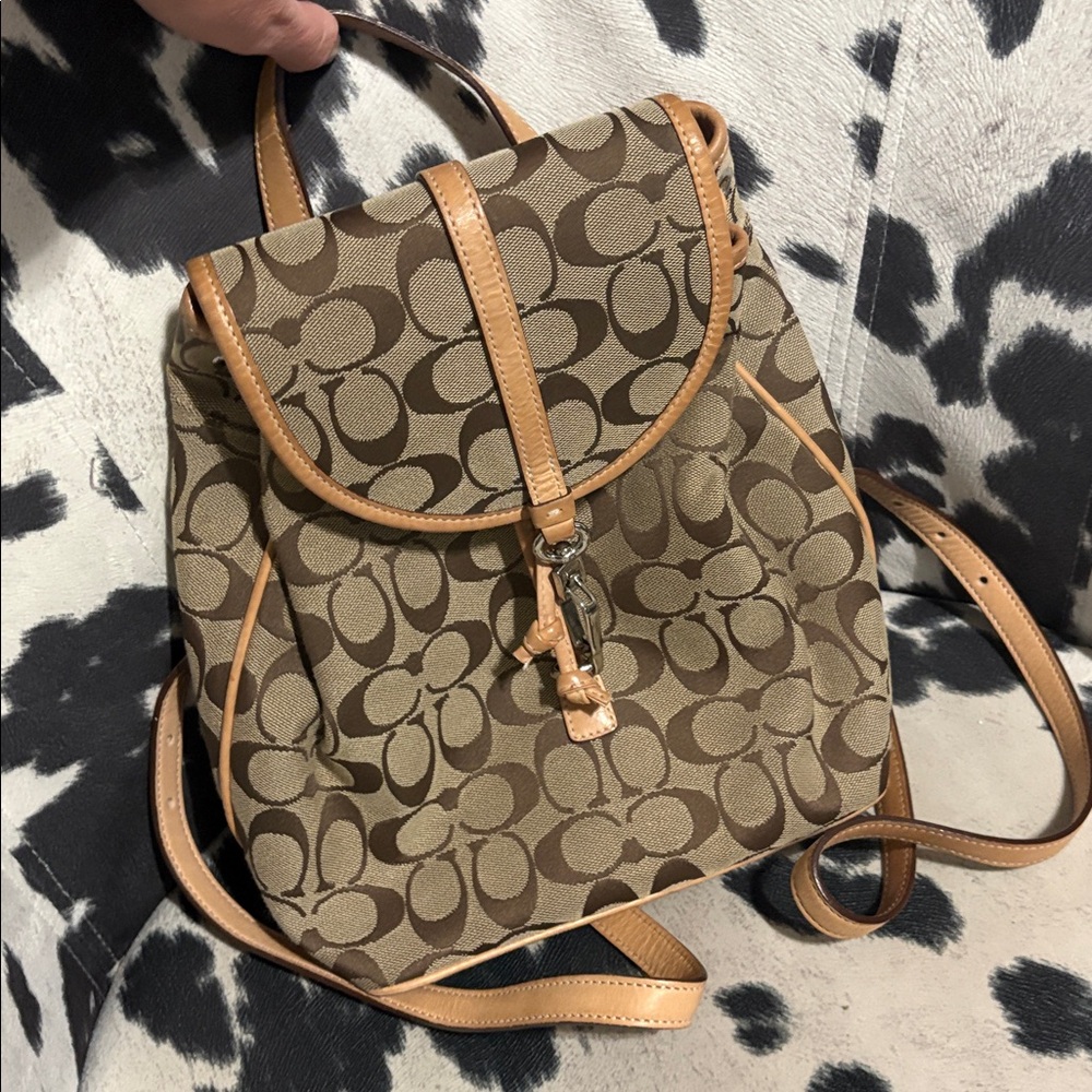 Coach Signature 'C'  Jacquard Canvas & Leather Brown/Tan Backpack EUC
